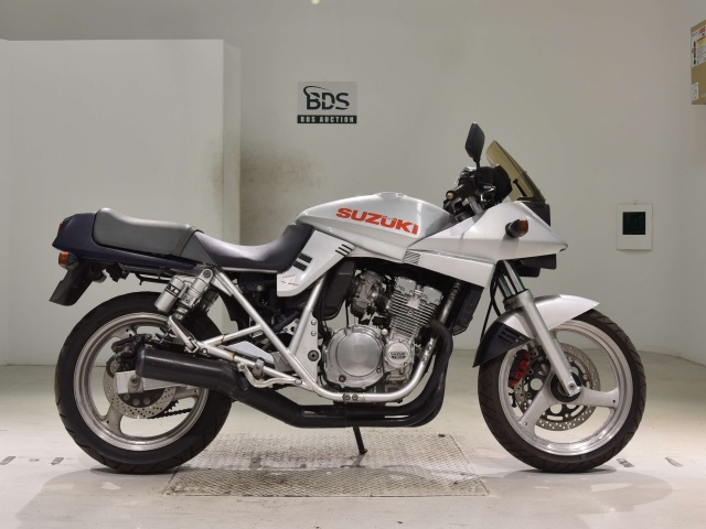 Suzuki GSX250S KATANA