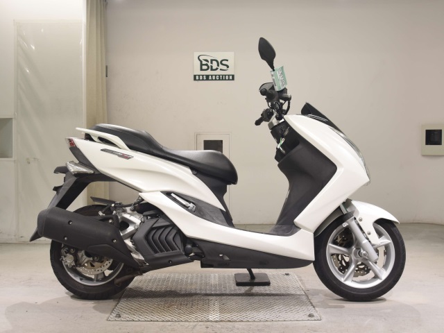 Yamaha MAJESTY S 2016