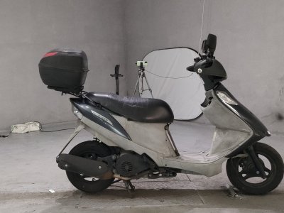 Suzuki ADDRESS V125
