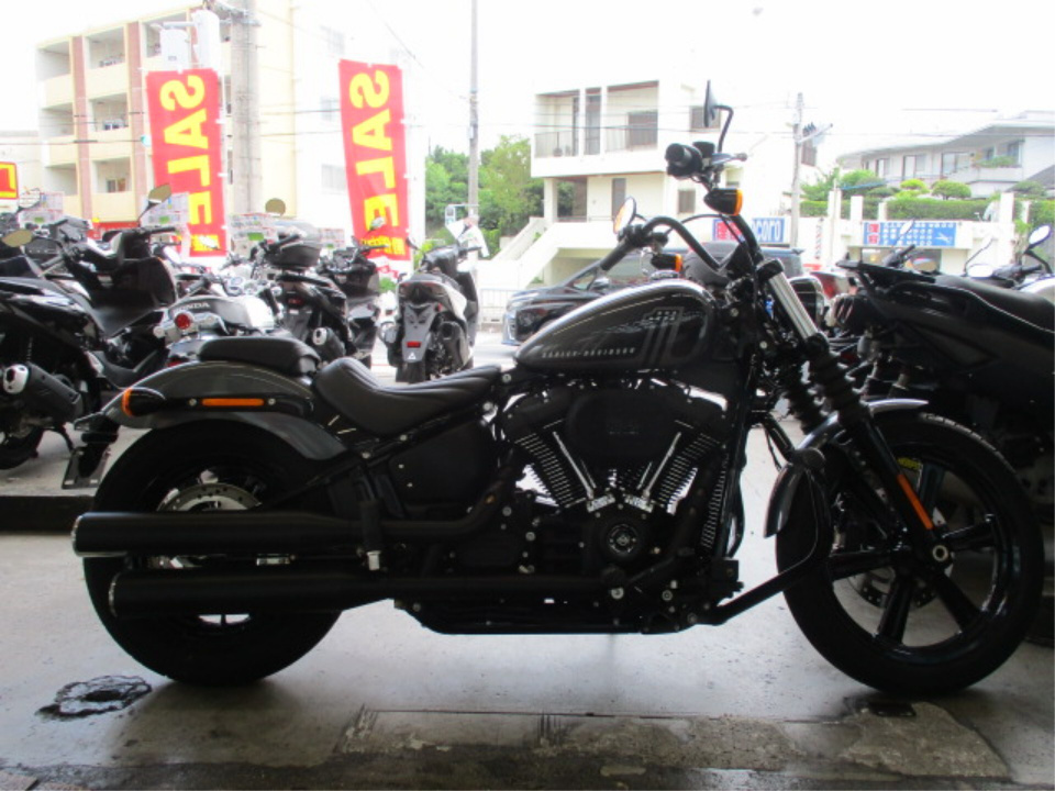 HD STREETBOB FXBB1750 2022