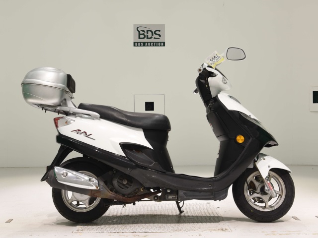 Suzuki AN125 2011