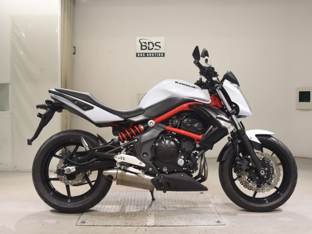 Kawasaki ER-4N 2011