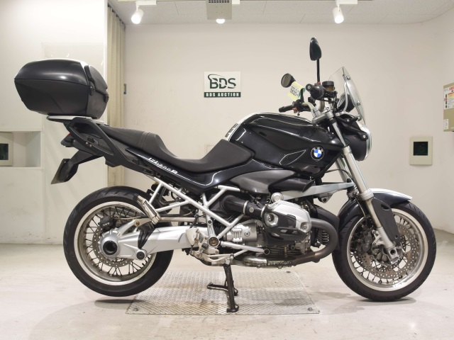 BMW R1200R 2011