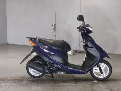 Suzuki ADDRESS V50