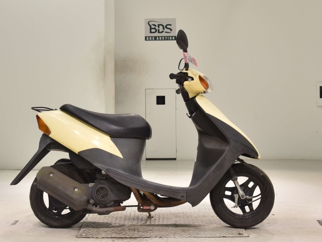 Suzuki LETS2