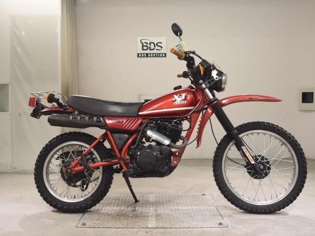 Yamaha XT250