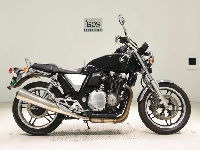 Honda CB1100 2011