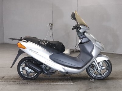 Suzuki ADDRESS V50