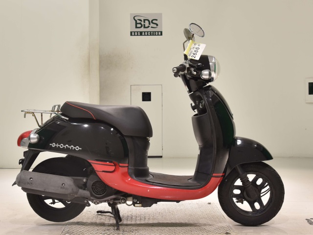 Honda GIORNO 2012