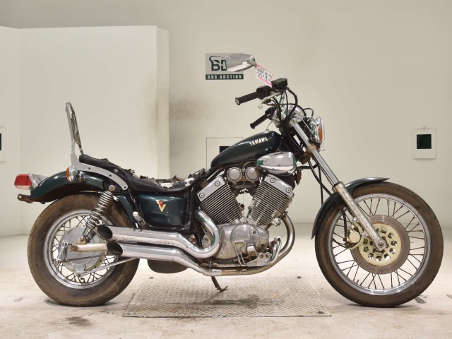 Yamaha VIRAGO XV400