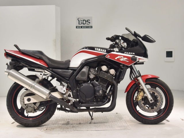 Yamaha FZ400 1998