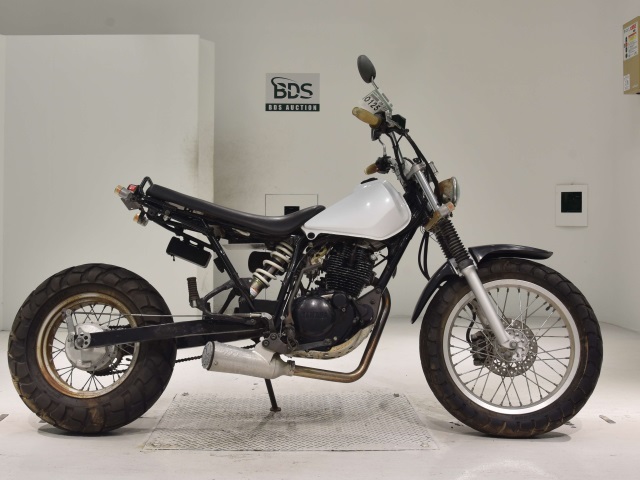 Yamaha TW225 2002
