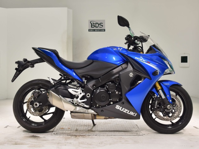 Suzuki GSX-S1000F 2016