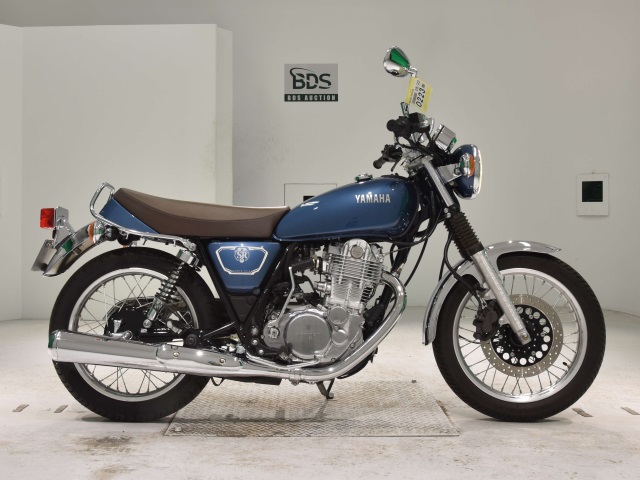 Yamaha SR400 2019