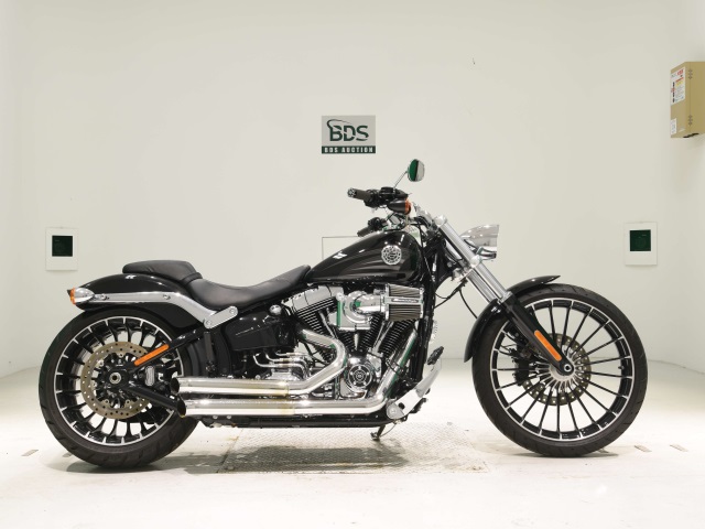 HD BREAKOUT FXSB1690 2017
