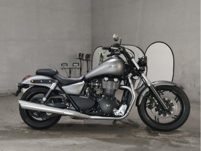 Triumph THUNDERBIRD STORM 2013