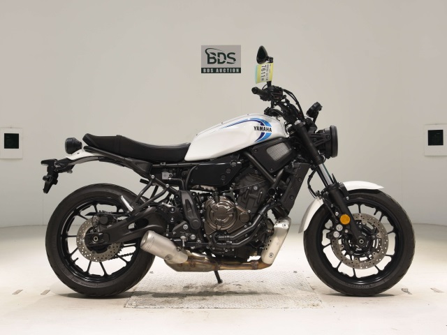 Yamaha XSR700-2 2022