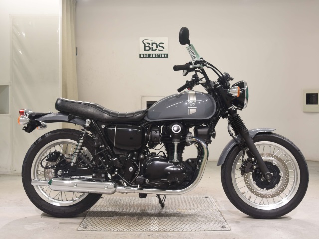 Kawasaki W800-2 STREET 2023