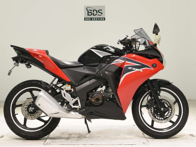 Honda CBR125R 2013