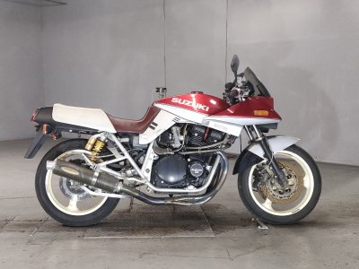 Suzuki GSX1100S KATANA 1984
