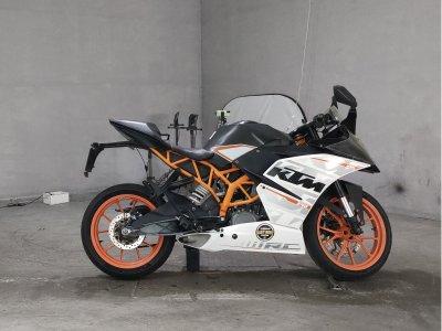 KTM RC 390 2015