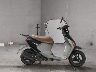 Suzuki LETS4