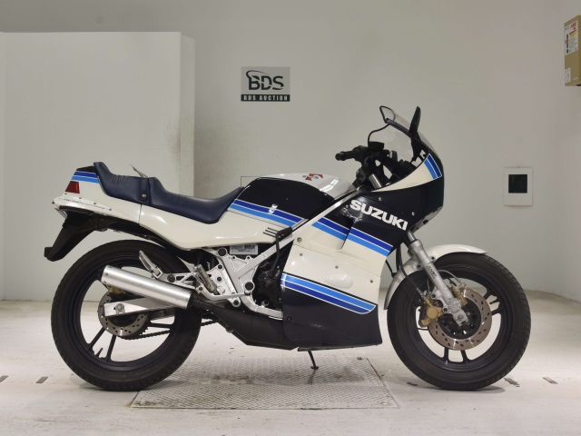 Suzuki RG250 GAMMA