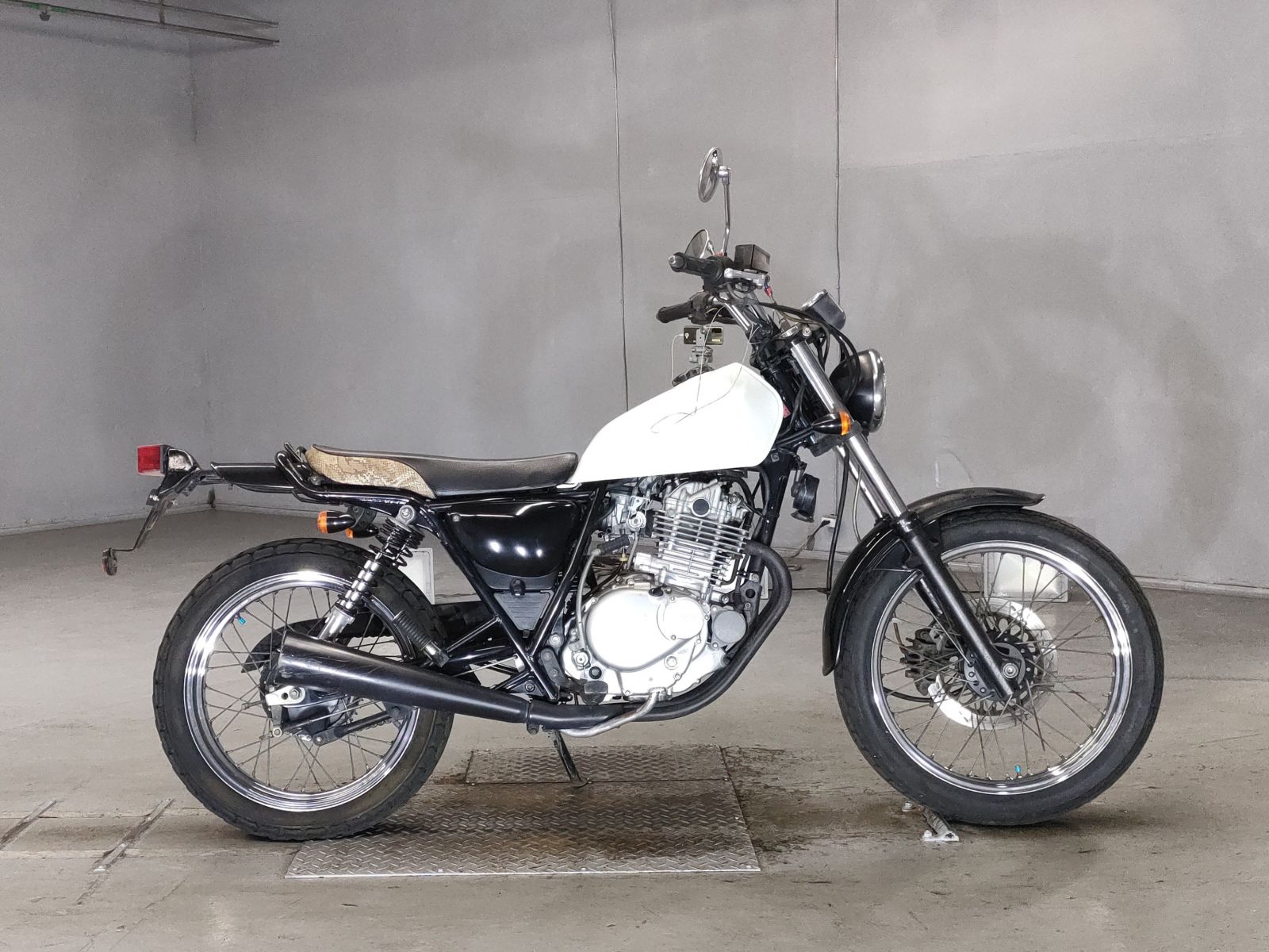 Suzuki GRASSTRACKER BIGBOY 2003