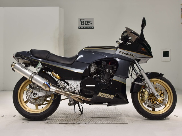 Kawasaki GPZ900R 1991