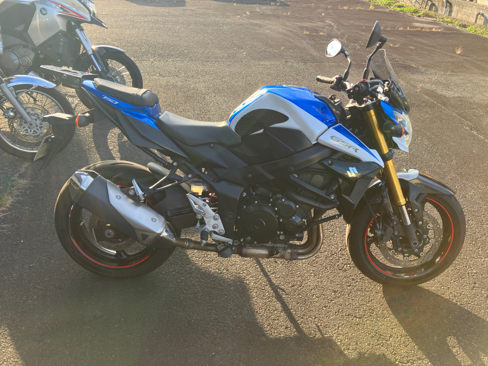 Suzuki None 2015