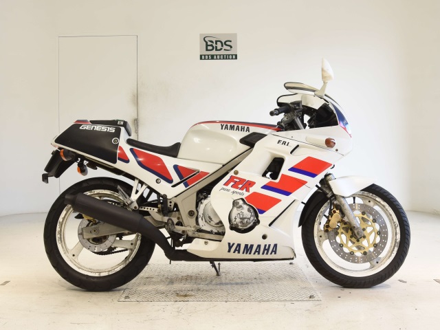 Yamaha FZR250 1987