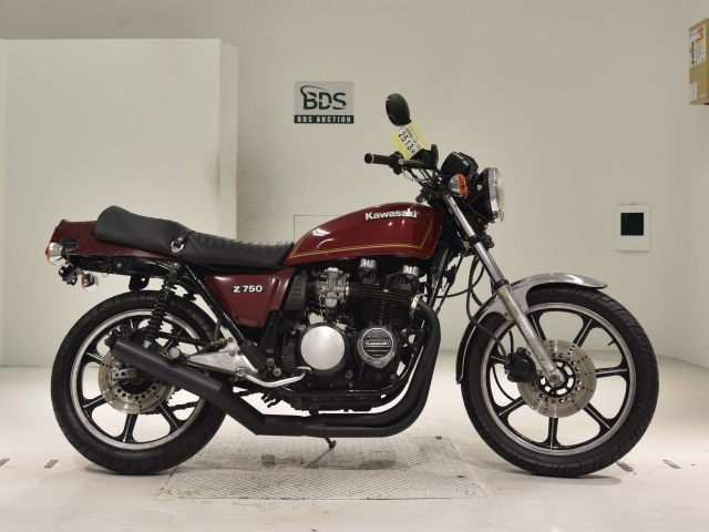 Kawasaki KZ750 2024
