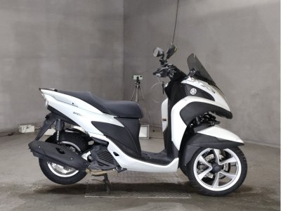 Yamaha TRICITY MW125 2015