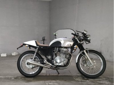 Honda CB400SS 2006