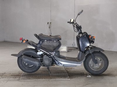 Honda ZOOMER 2004