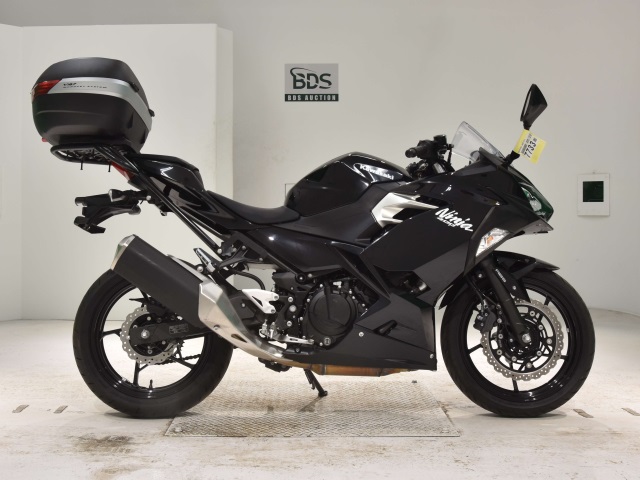 Kawasaki NINJA400 2021