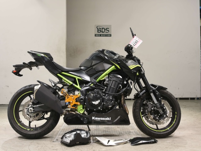 Kawasaki Z900 2021
