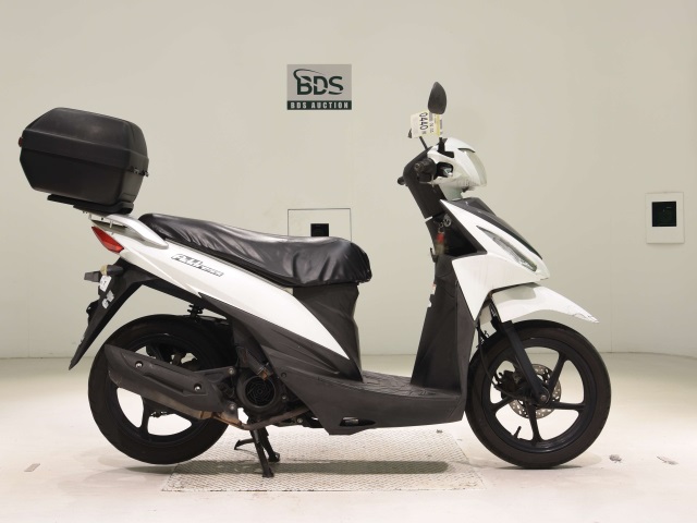 Suzuki ADDRESS V110
