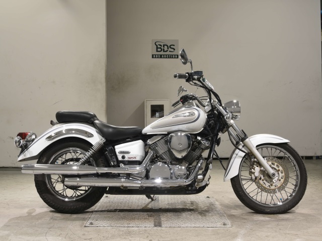 Yamaha DRAGSTAR XVS250 2006