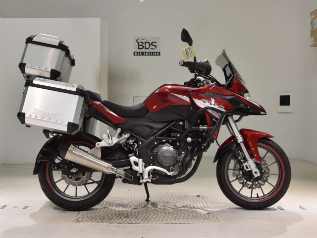 Benelli TRK251 2021