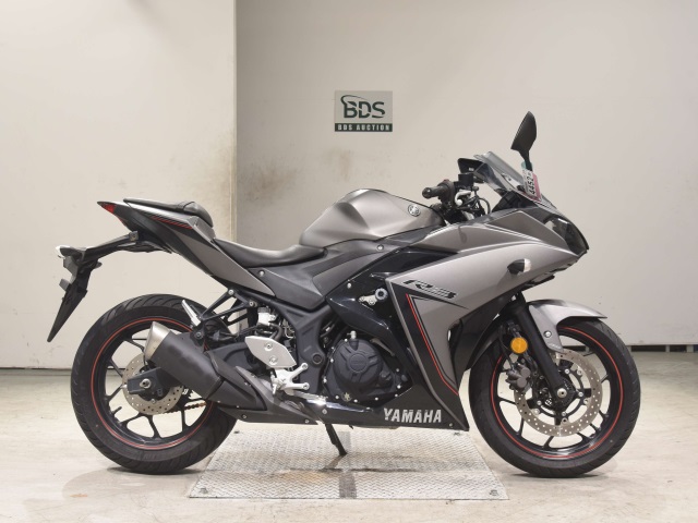 Yamaha YZF-R3 2016