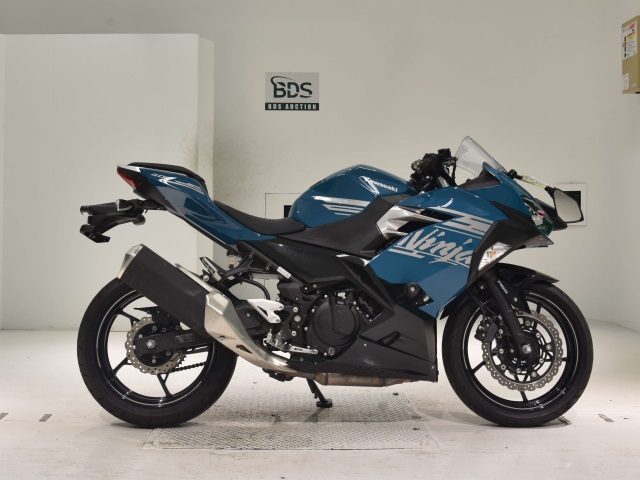 Kawasaki NINJA400 2021