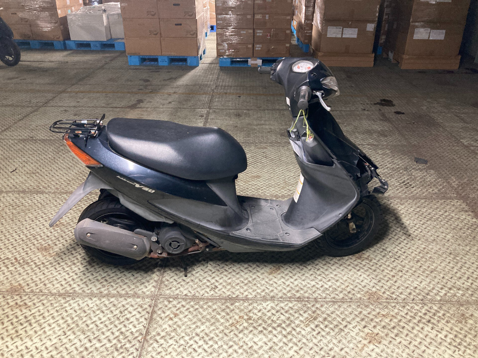Suzuki ADDRESS V50