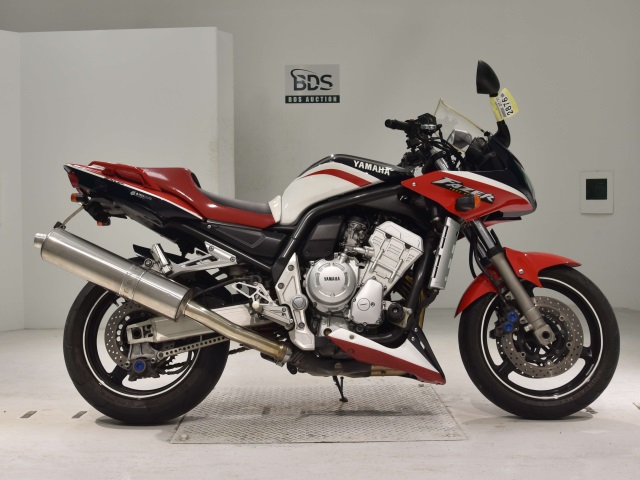 Yamaha FZS1000 FAZER 2004