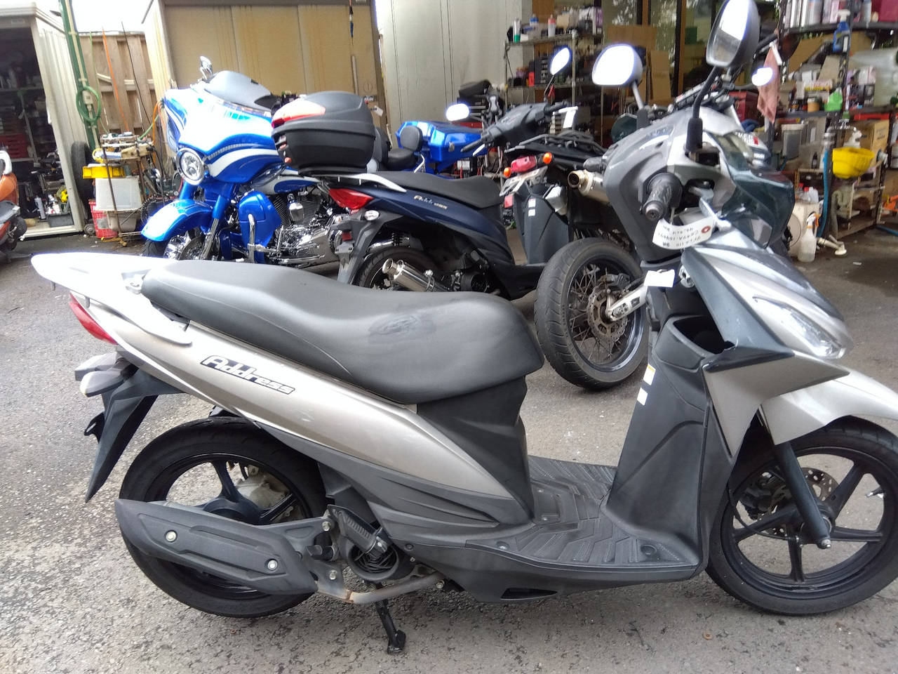 Suzuki ADDRESS V110