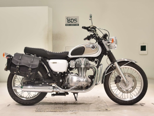 Kawasaki W800 2016