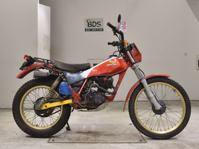 Honda TLR200 1983