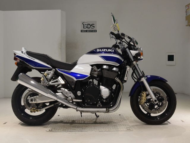 Suzuki GSX1400 2001