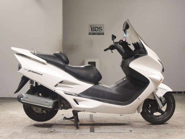 Honda FORZA 2000