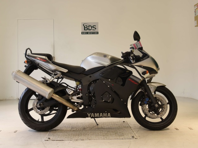 Yamaha YZF-R6 2004